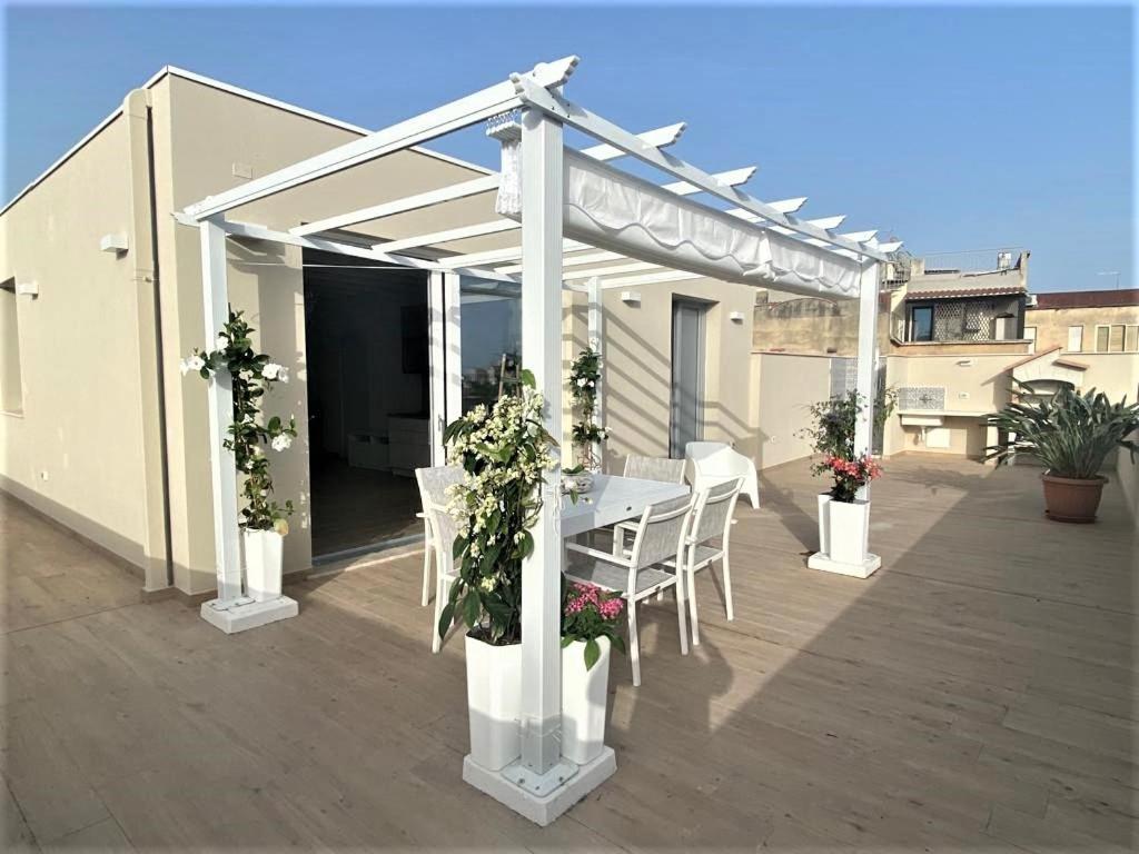 Ferienwohnung Rossini Penthouse Cagliari Exterior foto
